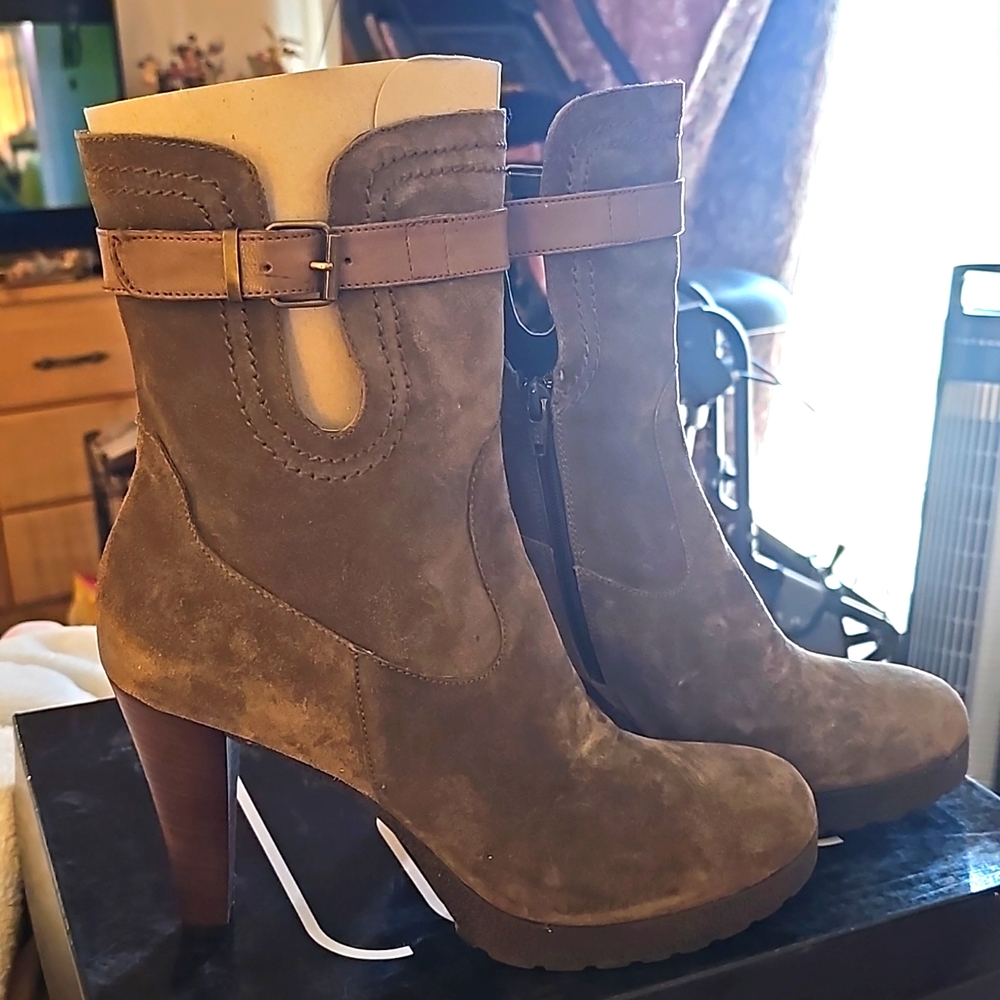 Loft Vera Pelle Grey Suede Boots
